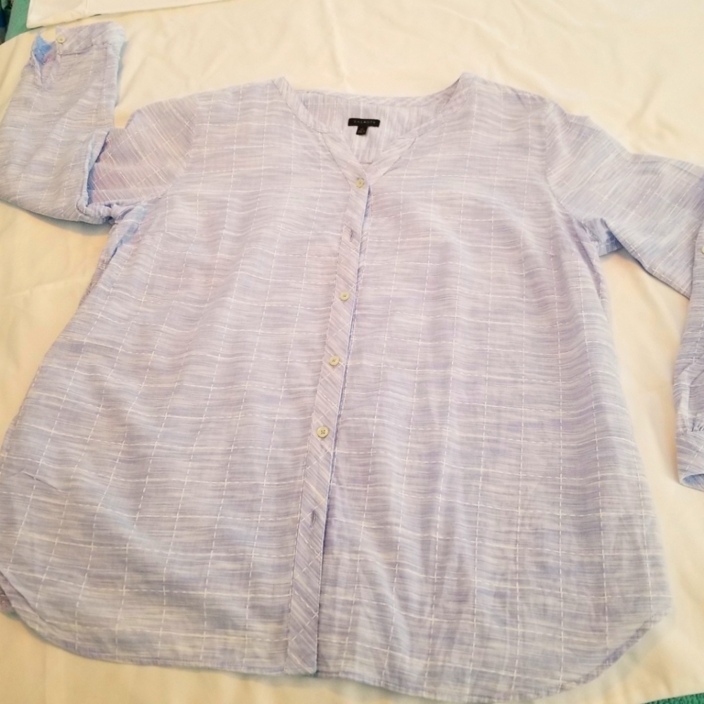 Talbots Lightweight blouse with tab sleeve, size XL